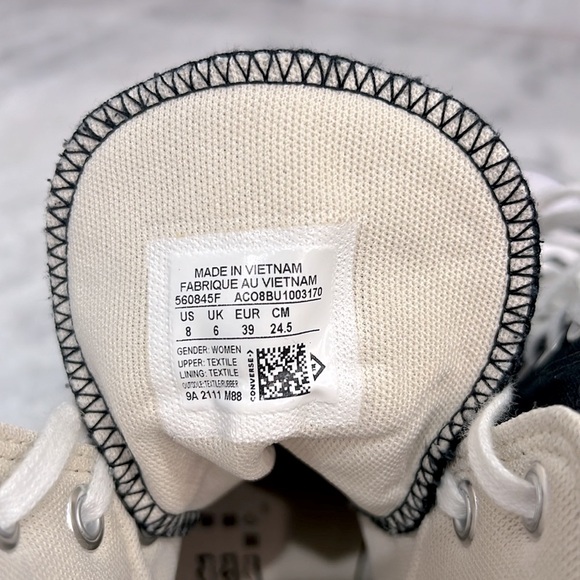 CONVERSE Chuck Taylor All Star Women’s Black & White Platform High-Top Sneakers - Picture 7 of 11